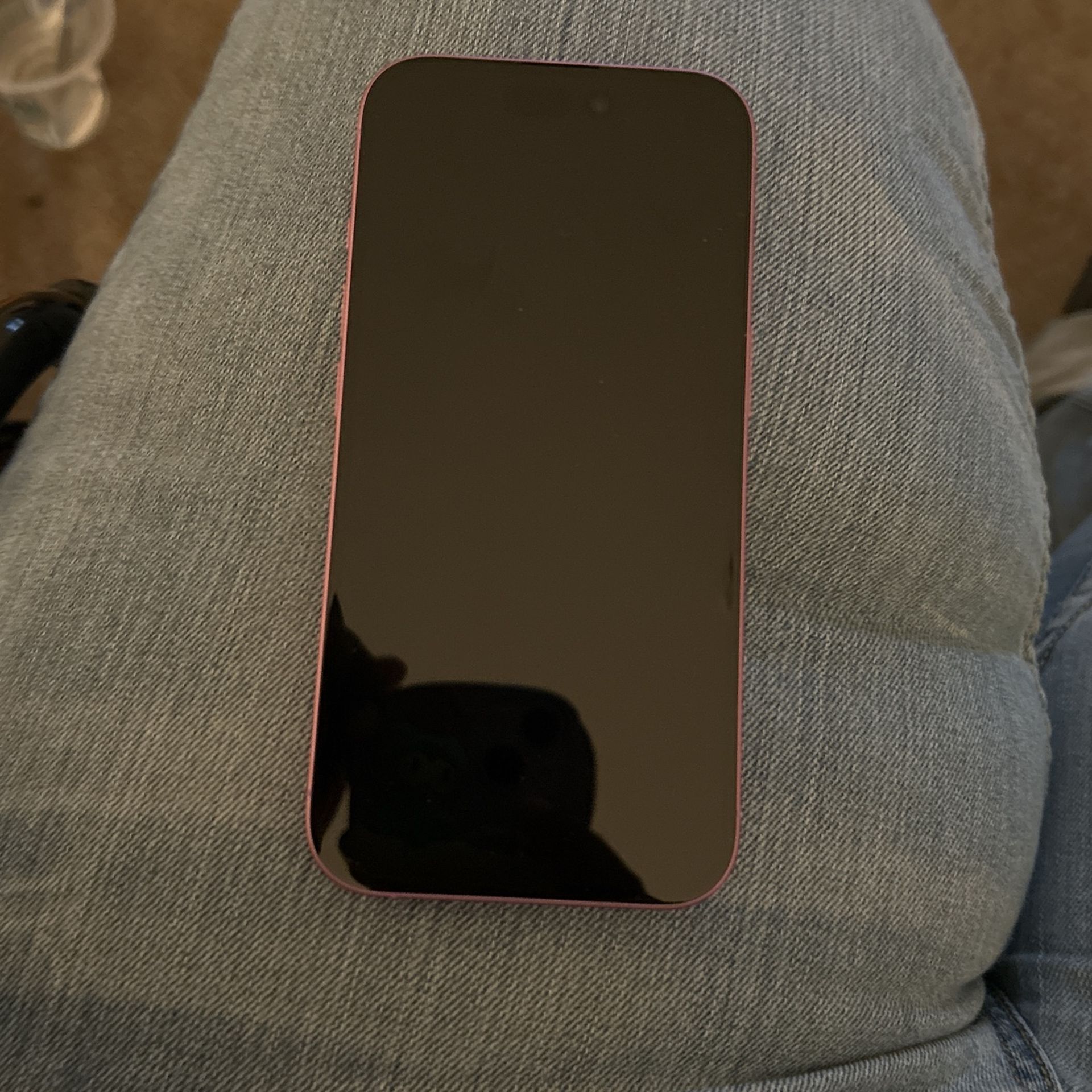 iPhone 16