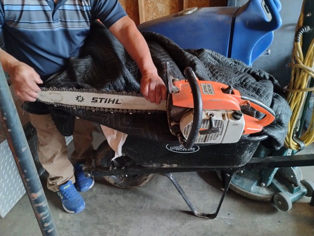 Chainsaw