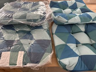 Indoor/ Outdoor seat cushions