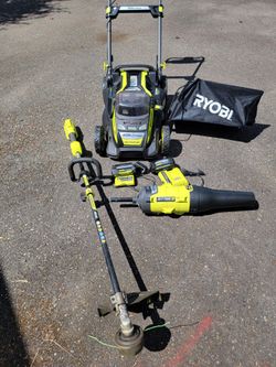 Ryobi 20in. Self-propelled Lawnmower with Attachments