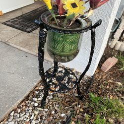VINTAGE Cast IRON 26" CANDLE HOLDER PLANT STAND GLASS VASE