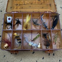 Vintage Plano Tackle Box / Flies / Bugs