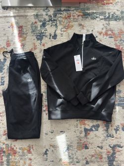 Black Alo Quarter Zip Set