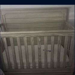 Baby/toddler Crib
