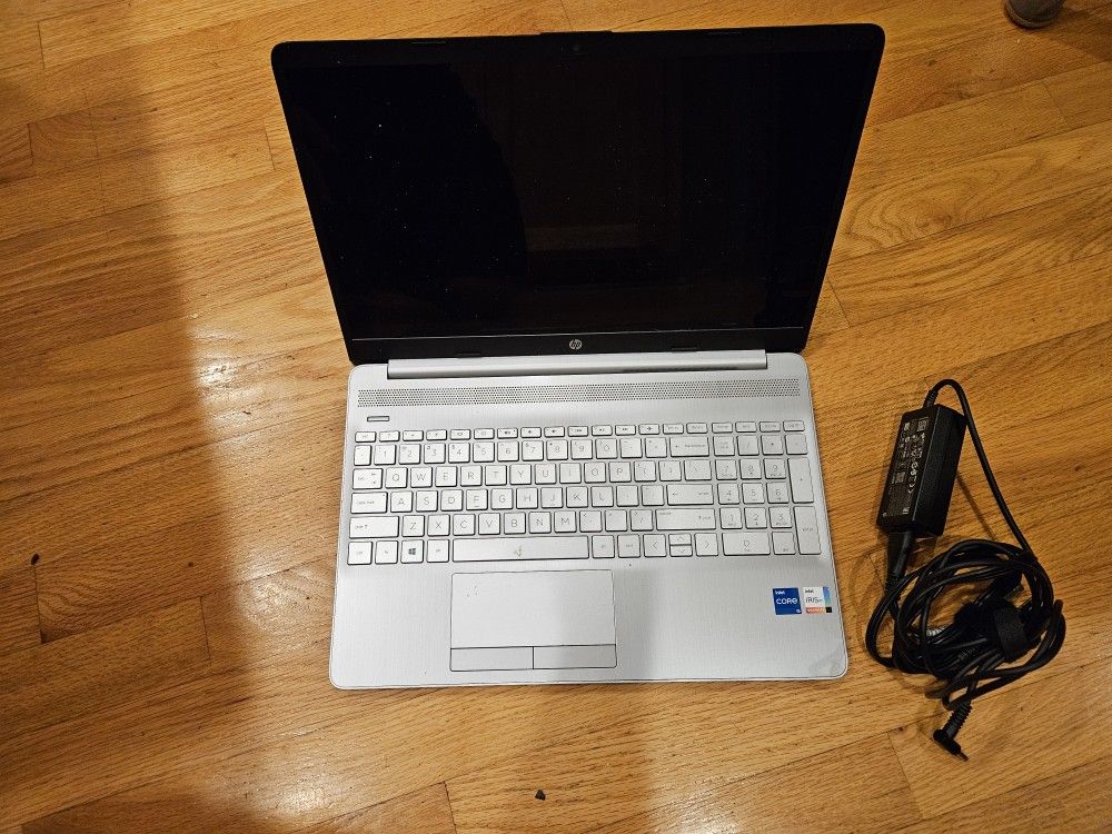 HP Laptop 15" For Parts