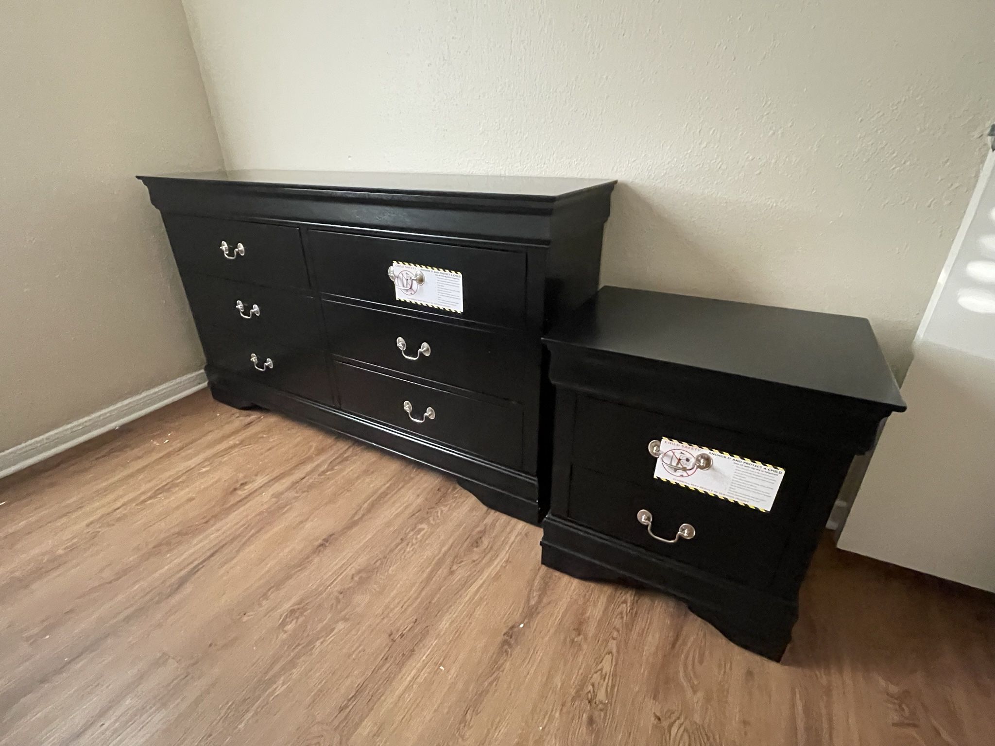 Flash Sale (new ) Dresser / Night Stand