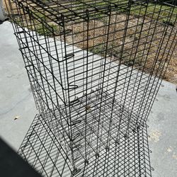 Dog Crate   Or Best Offer 