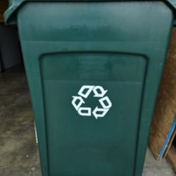 27GALLON Recycling container new 