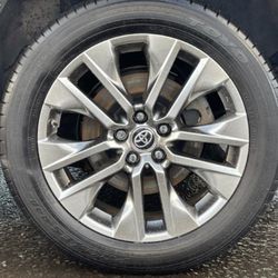 TRADE 19” OEM Toyota Rims