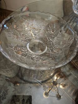 Crystal platter 👀READ BELOW FOR LOCATION ⤵️