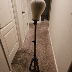 Wig Stand 