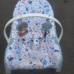 FISHER PRICE INFANT TO TODDLER ROCKER