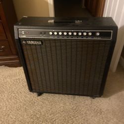 Yamaha G50-410 Guitar Amplifier And Speaker Combo