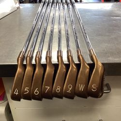 Ping Eye 2 Beryllium Copper 4-PW + SW Black Dot Right Handed Regular Flex 