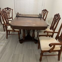Dining Room Table And Chairs 