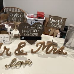 Various wedding decorations selling as a lot  Awesome reception accessories brand new  Rustic  
