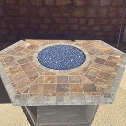 Propane patio fireplace