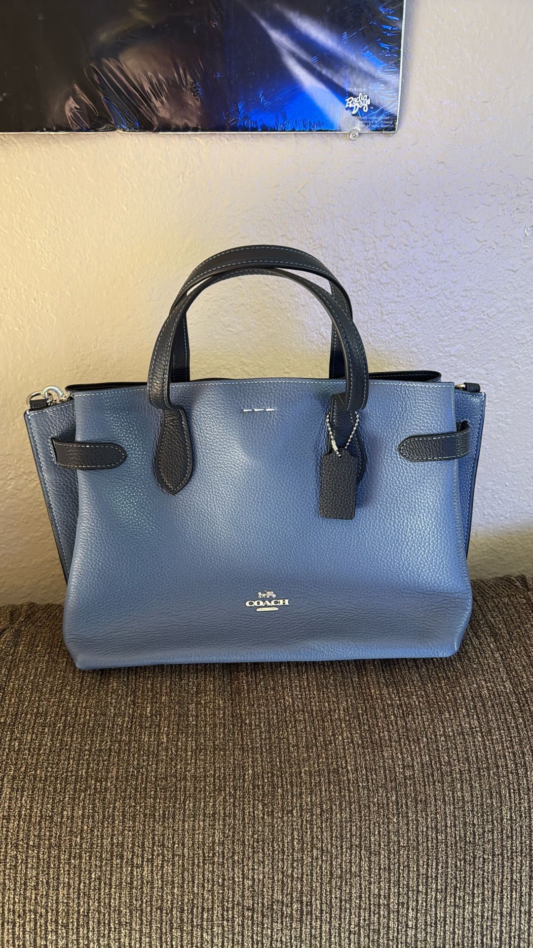 Coach Purse w/ Shoulder Strap (never Been Used)