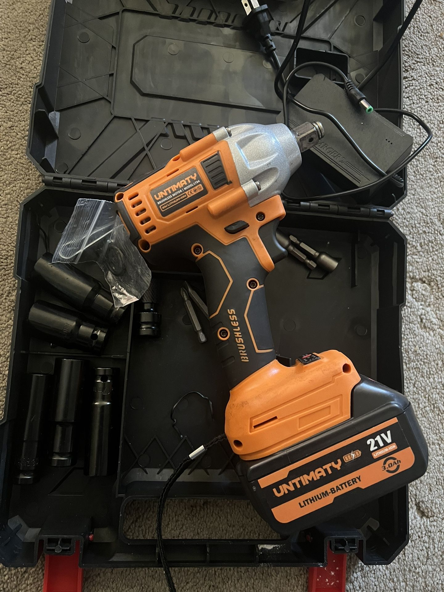 Impact Drill !! One Battery!! Works Perfect Clean $20