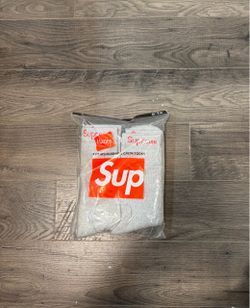Supreme x Hanes Crew Socks – Grey 4-Pack – New