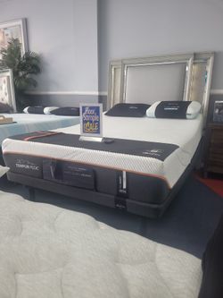 Queen Tempur Pedic Floor Sample