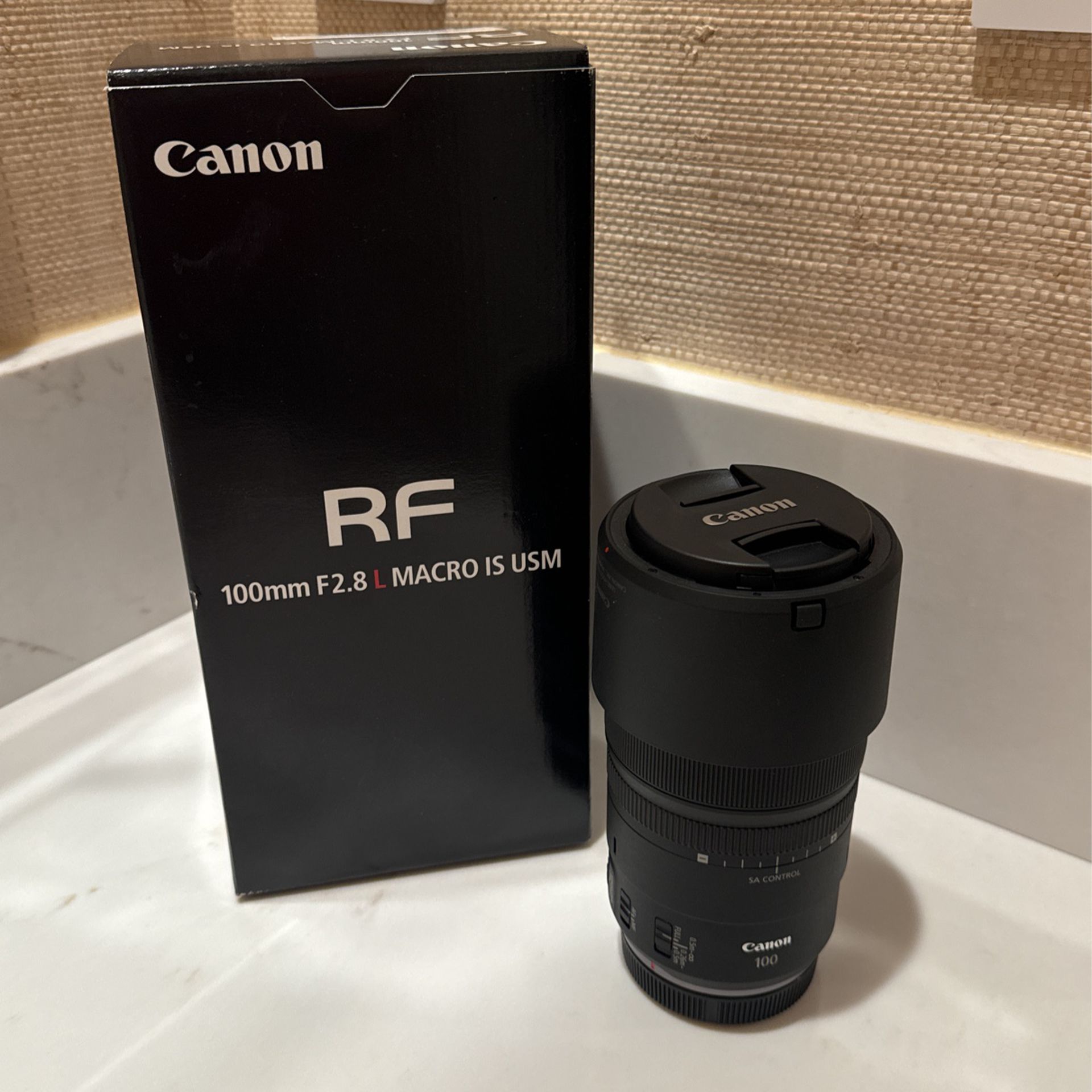 Canon RF100mm F2.8 L MACRO IS USM  New Open Box