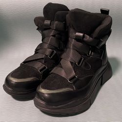 Azura Winter Women’s Boots, Size 38, Excellent Condition 