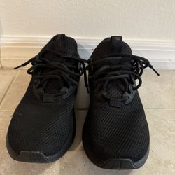 Men's Puma Shoes Size 10