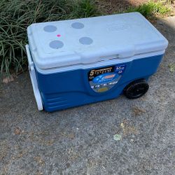 Coleman 62 Qts Rolling Cooler