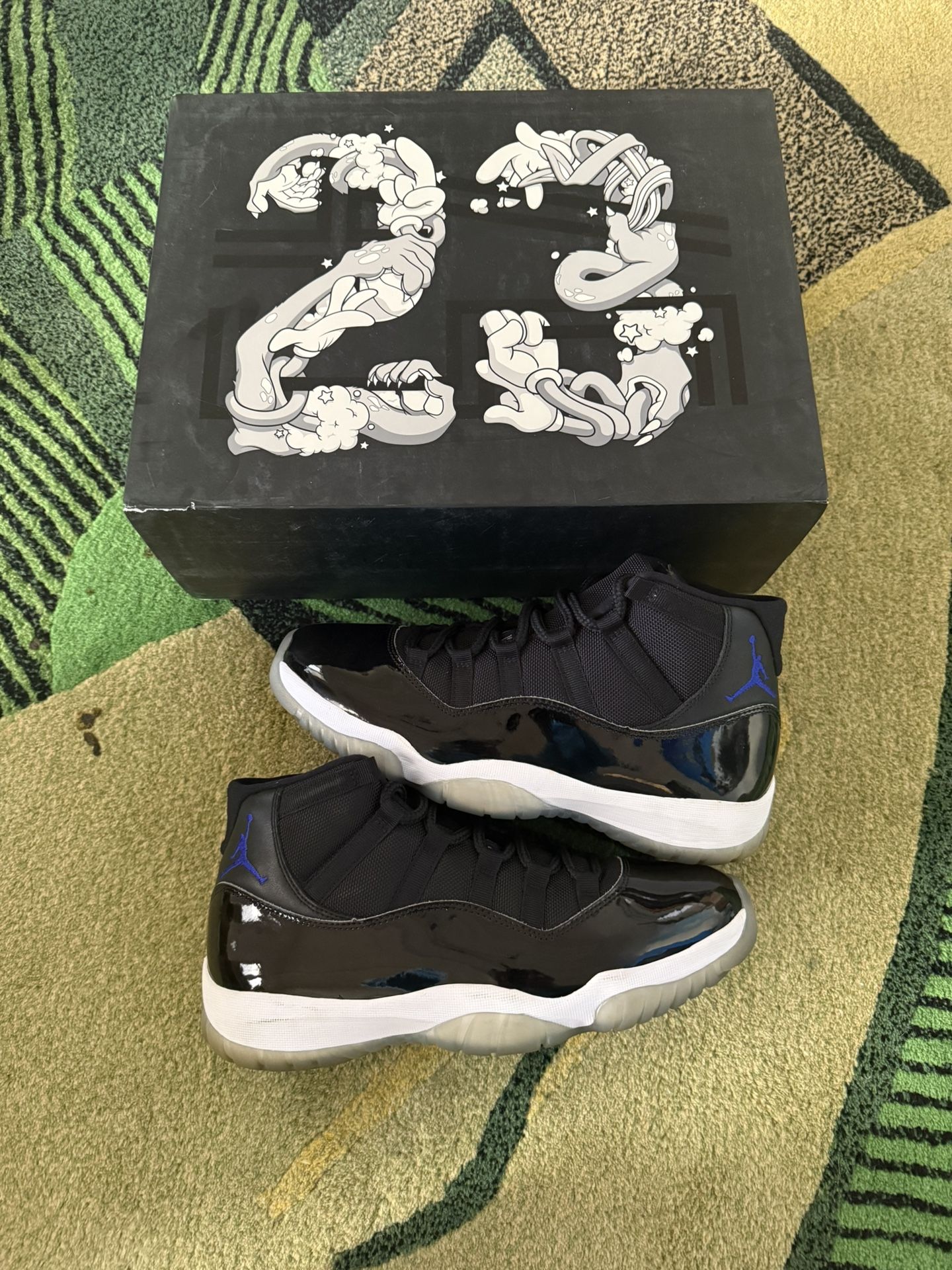 Jordan 11 Space Jam