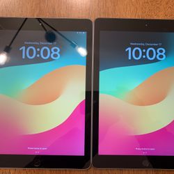 Apple iPad 6th Generation 32GB Unlocked Like New!