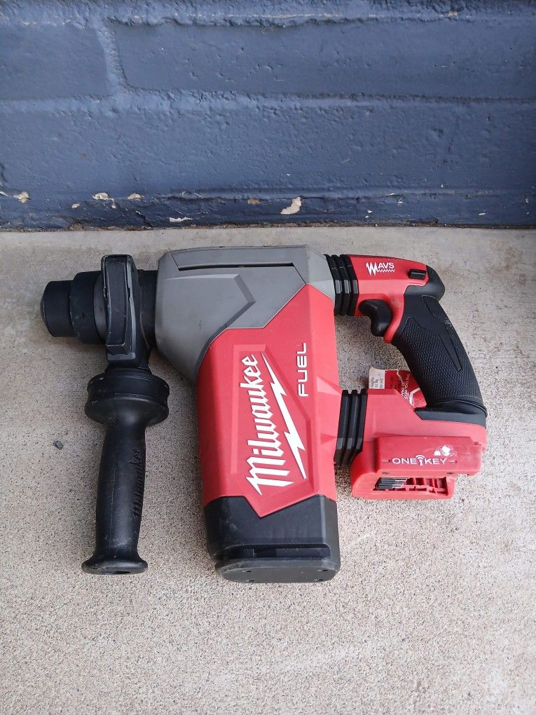 SDS ROTARY HAMMER DRILL MILWAUKEE TOOL ONLY