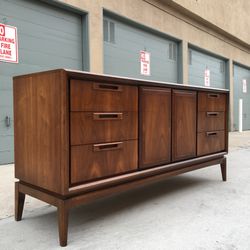 Cheap credenza for sale deals