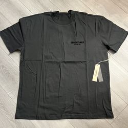 ESSENTIALS - Fear of God T-shirt (XL)