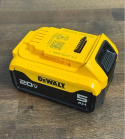 NEW DEWALT DCB205 20V MAX 5Ah Lithium Battery