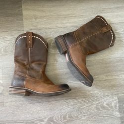 ariat women’s distressed brown boots