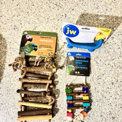 Bird Cage Accessories 