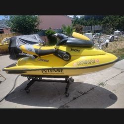 97 SEADOO XP JET SKI 800CC FRESH TOP END 00 HOURS PISTON KIT IS 1 MM OVERSIZED NEW JET TRIM SEAT NEW HYDRO TURF MATTS 2O27 TAGS LAKE READY NO CART