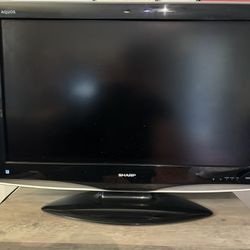 Sharp 32” LCD TV 