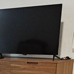 Insignia™ - 42" Class F20 Series LED Full HD Smart Fire TV