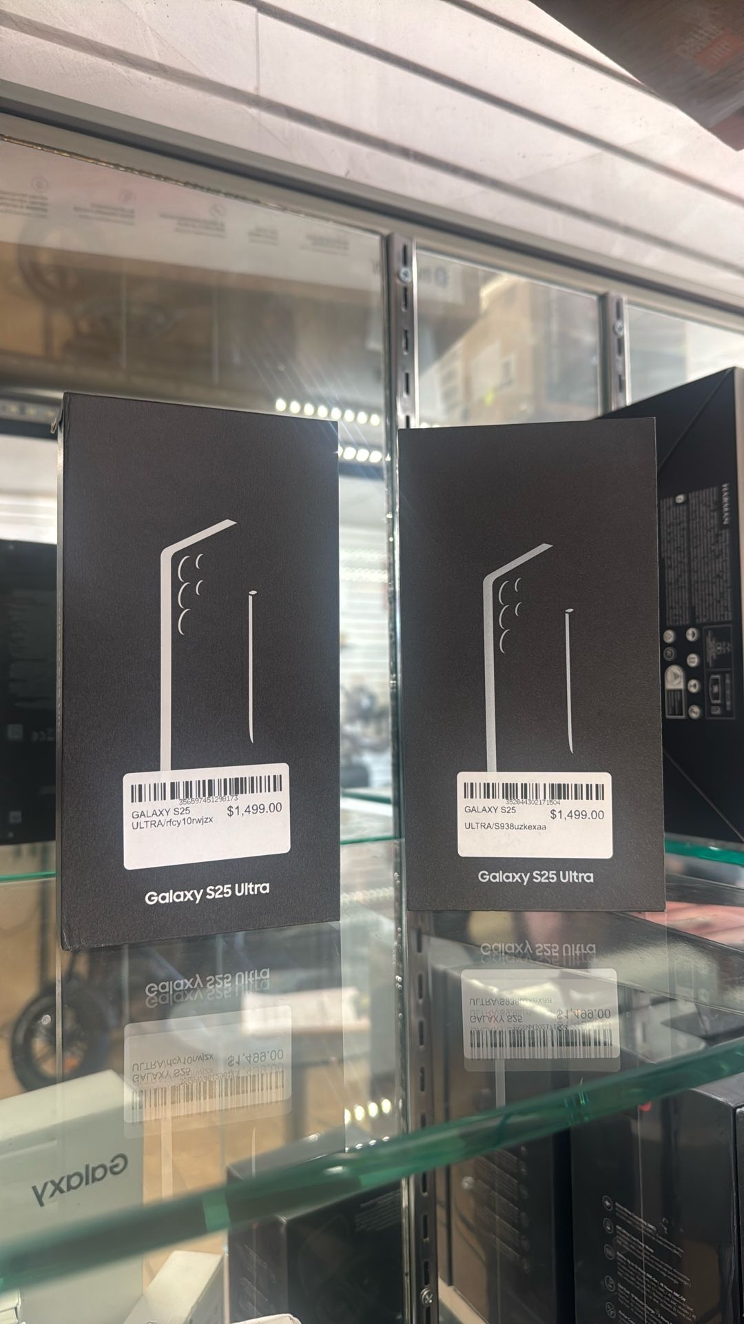 Galaxy S25 Ultra 512gb / Unlocked/ Warranty/ Payment Available