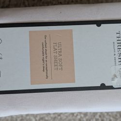 Threshold 300 Thread Count Ultra Soft King Size 