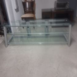 NEW, 3 LEVEL THOMASVILLE, METAL / GLASS, TV STAND, WITH 3 LEVELS PLENTY OF STORAGE FOR YOUR ENTERTAINMENT ITEMS, SHARP LOOKIMG TV STAND, PRICED TO SEL
