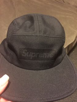 Supreme hat black never worn