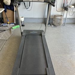 PRO FORM TREADMILL 831