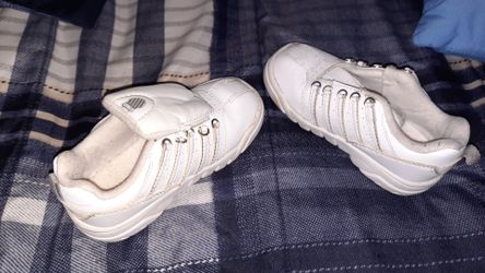 Boys toddler size 8 shoes