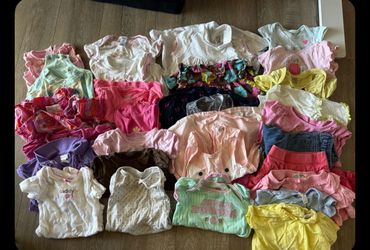 Baby girl clothes. Size 6-9 months
