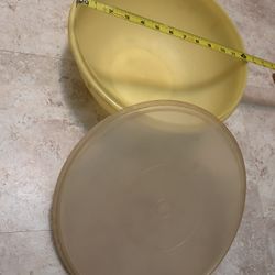 Vintage Tupperware Yellow Fix-n-Mix Bowl with Lid