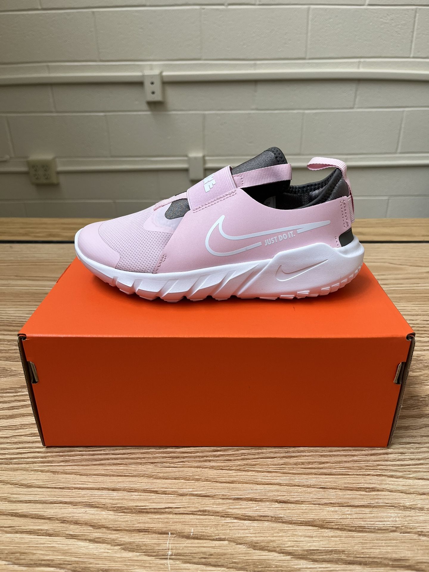 Nike Flex Plus Runner 2 (3.5Y)