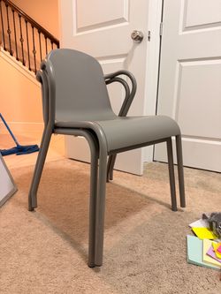 2 metal chairs